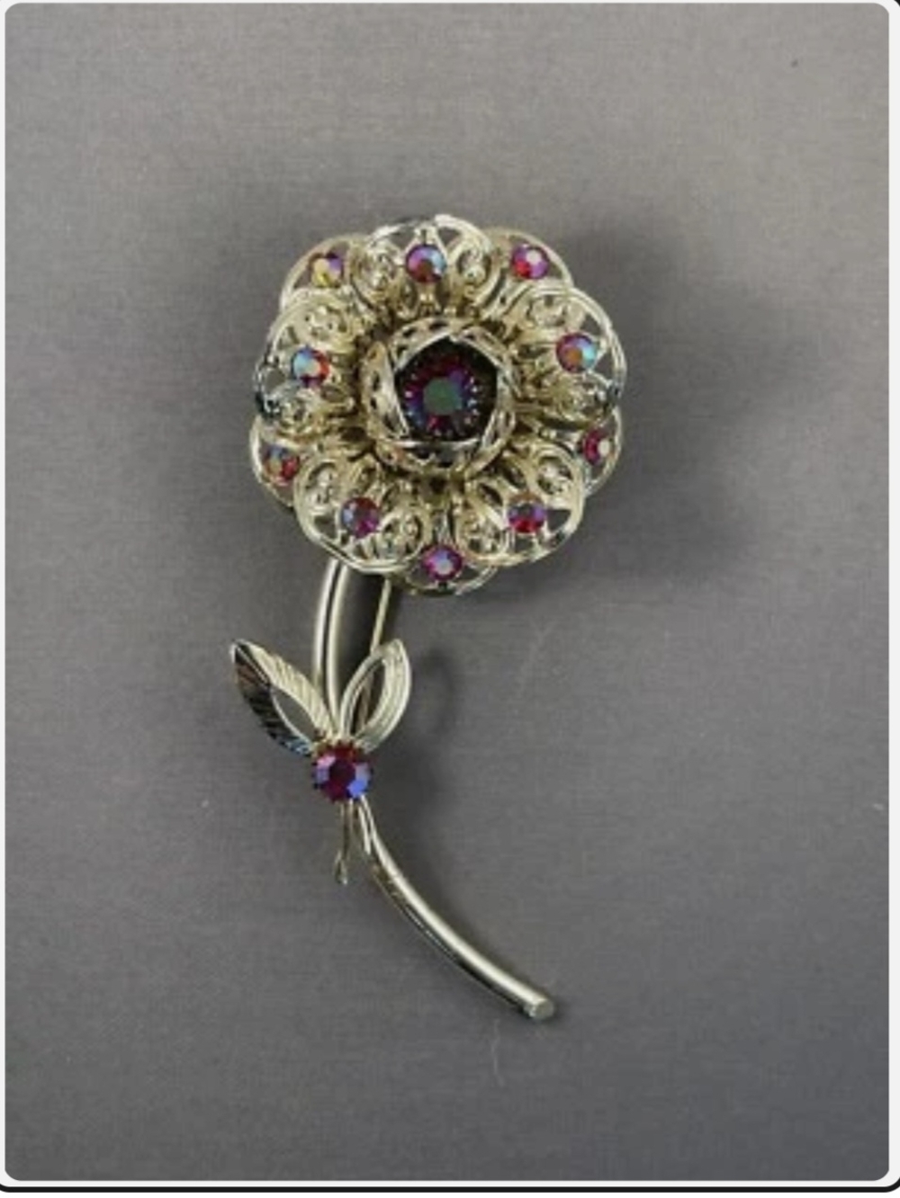 VITAGE SARAH COVENTRY RHINESTONE FLOWER BROOCH PIN